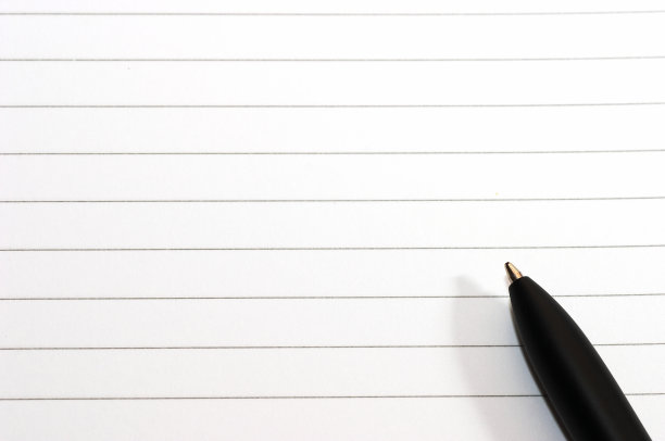 空的空白戒指，记事本，一支笔图片下载