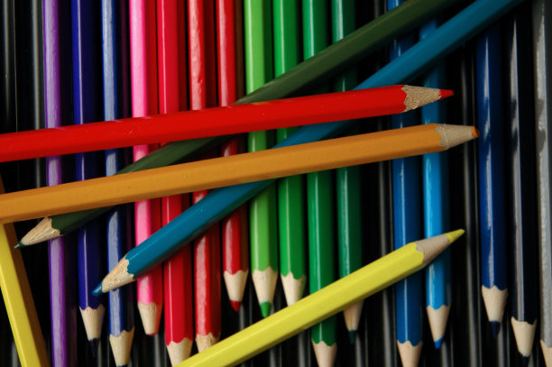 彩色铅笔图片下载