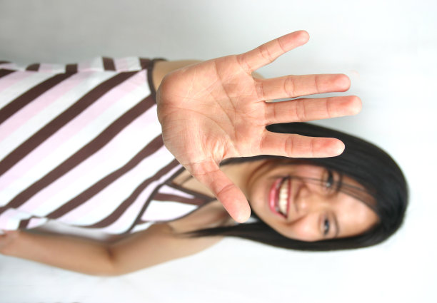 停止! !图片下载