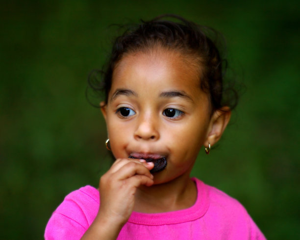 饼干吃图片下载