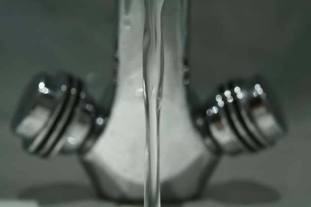 不锈钢水龙头图片下载