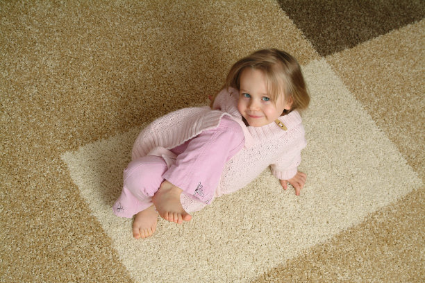 舒适的地毯图片下载