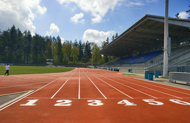 跑道及运动场图片下载