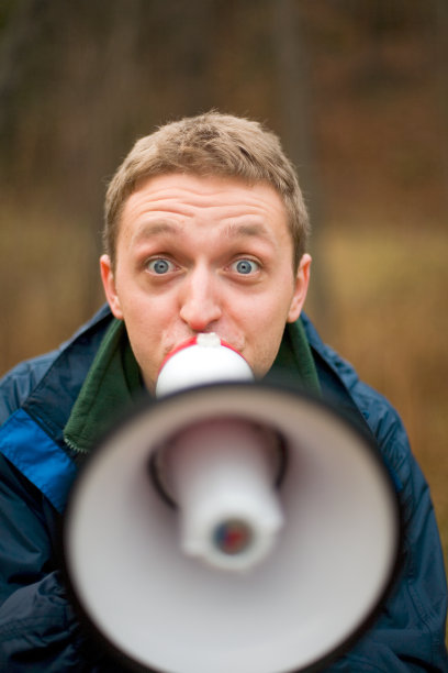 人与扬声器图片下载