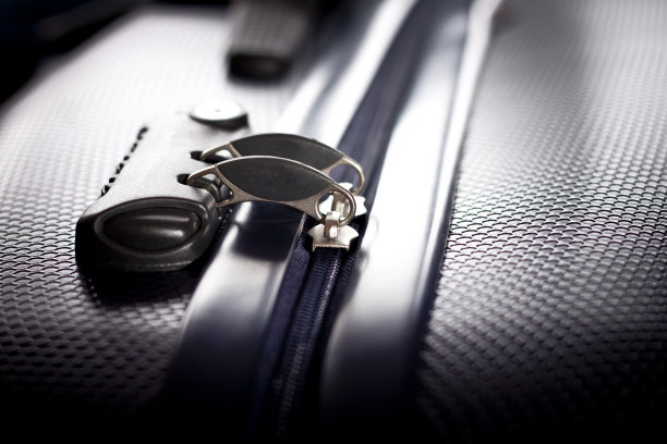 旅游包的保护图片下载