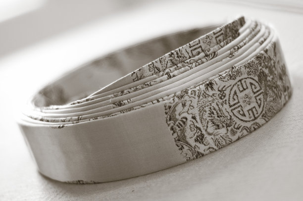 传统的越南男性婚礼帽图片下载