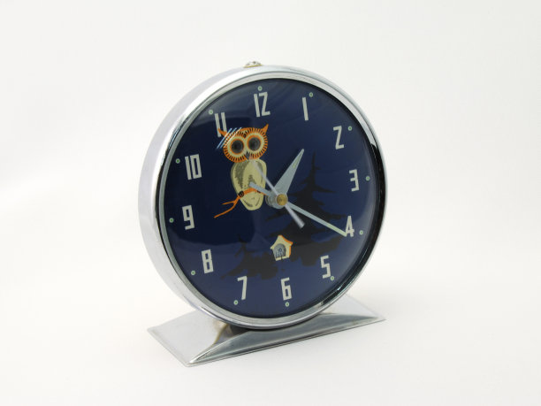 古董金属钟图片下载