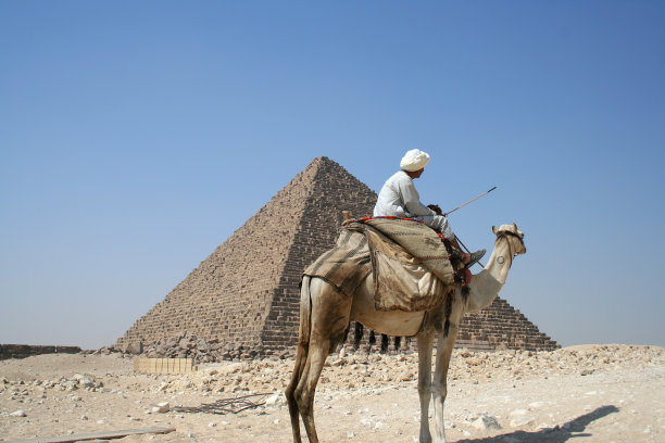 金字塔图片下载