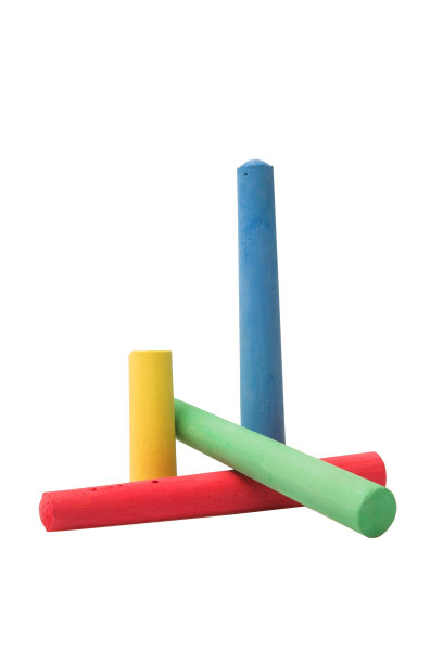 四支彩色粉笔图片下载