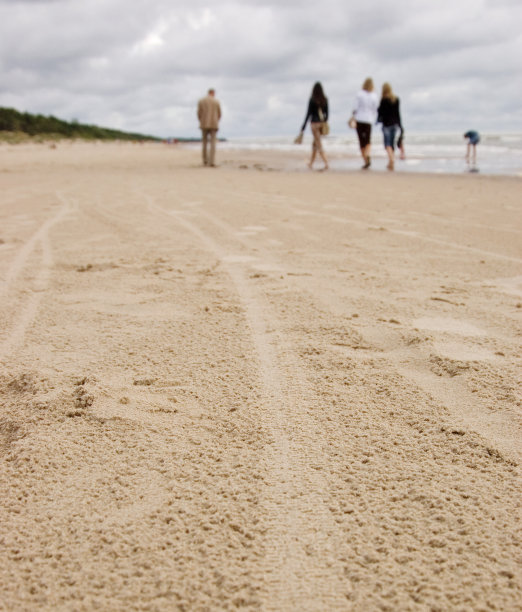 晚上在海岸图片下载