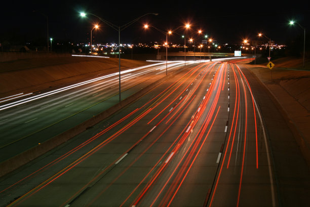 夜间州际交通图片下载
