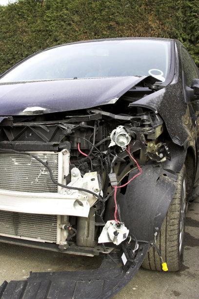 事故车辆受损图片下载