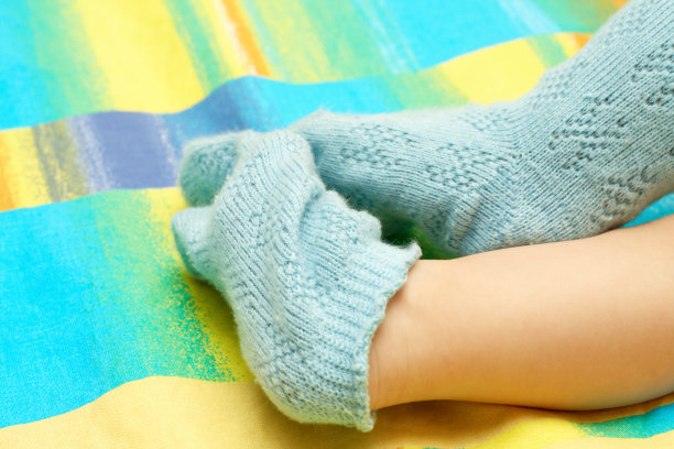 孩子的脚图片下载