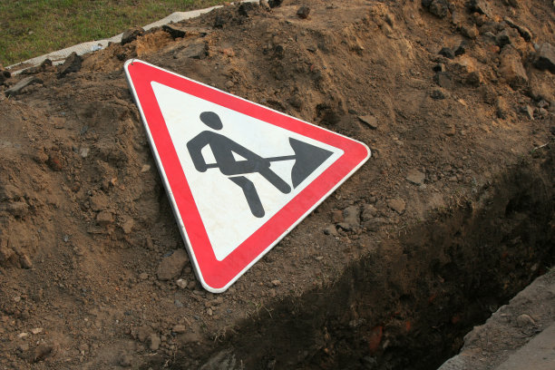 真是辛苦的一天图片下载