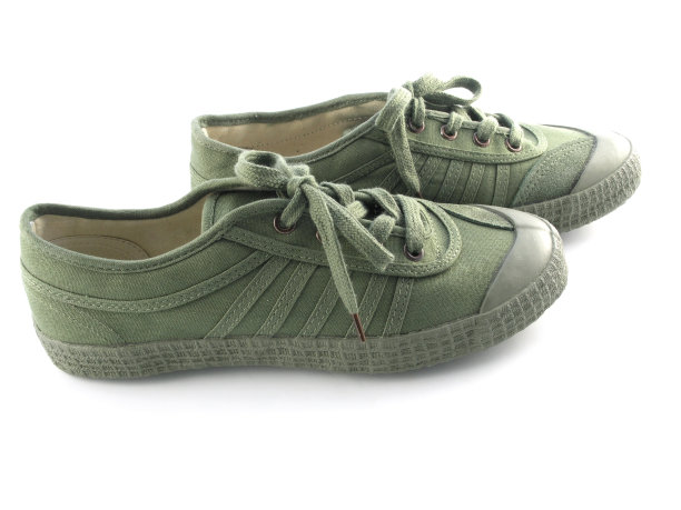 运动鞋图片下载