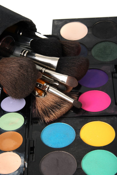 画笔和彩妆图片下载