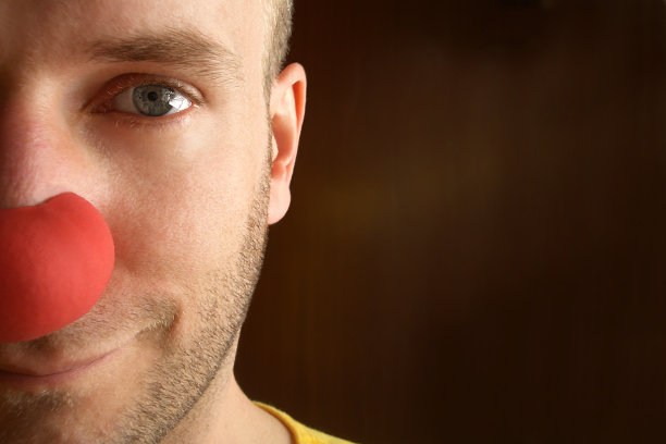 三十年的小丑图片下载