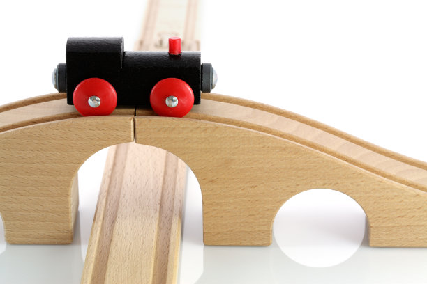 黑色木制玩具火车图片下载