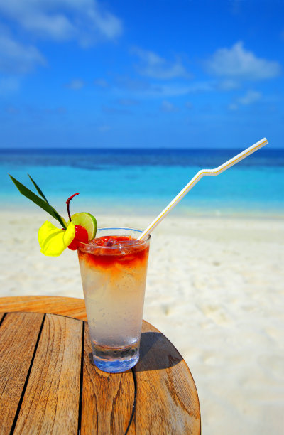清凉的鸡尾酒图片下载