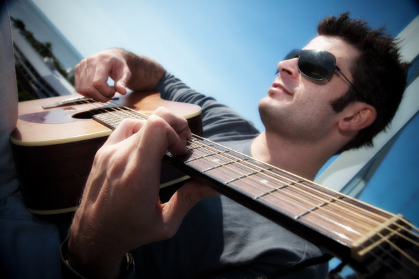 吉他英雄图片下载