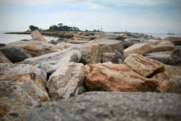 岩石海滩图片下载