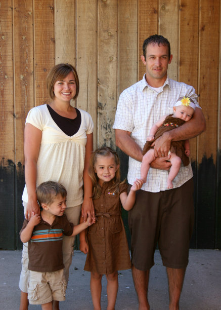 幸福的全家福图片下载