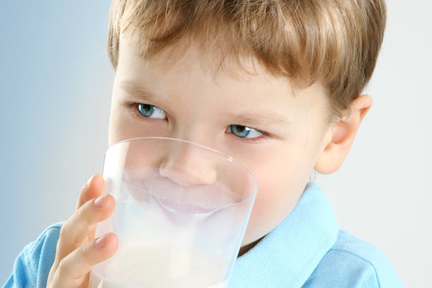 小男孩图片下载