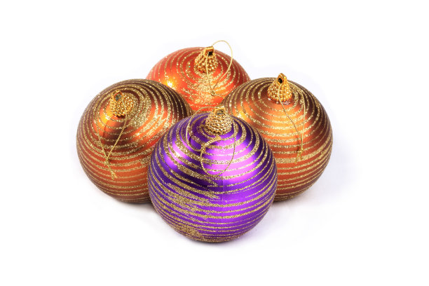 圣诞树上的装饰品图片下载