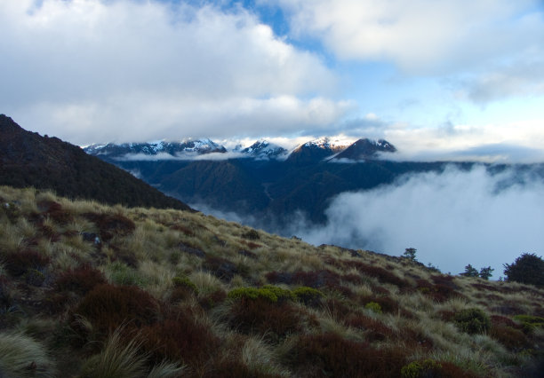 晚上山景素材图片