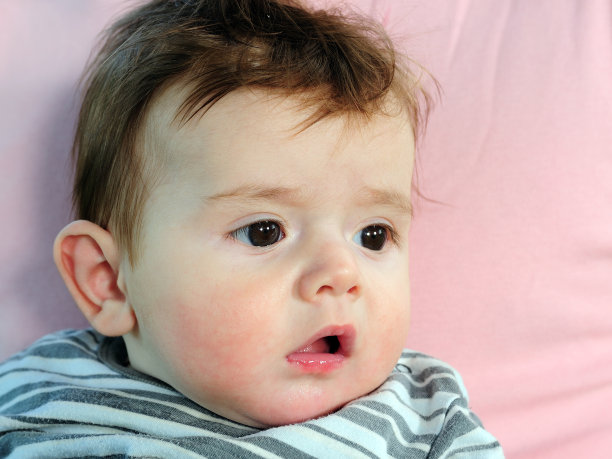 小男孩图片下载