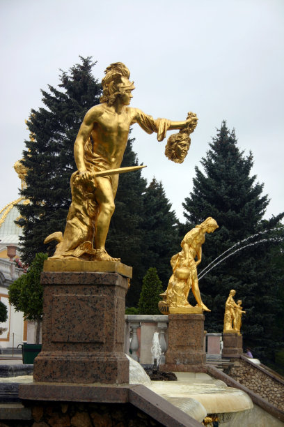 珀尔修斯和美杜莎雕像图片下载