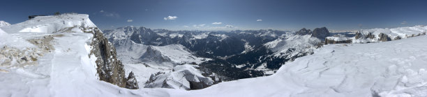 全景从萨斯波多伊，白云石，意大利阿尔卑斯山，意大利图片下载