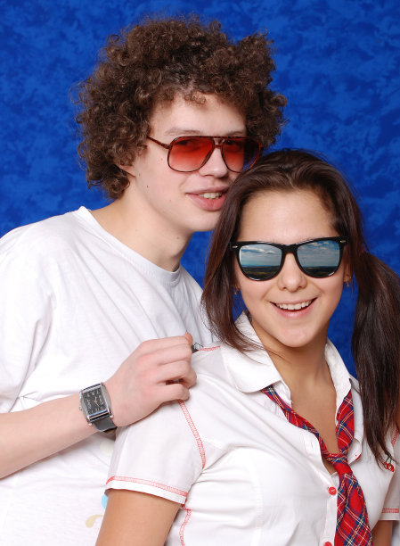 人像女孩和男孩图片下载