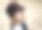 戴着棕色帽子的快乐女孩图片下载