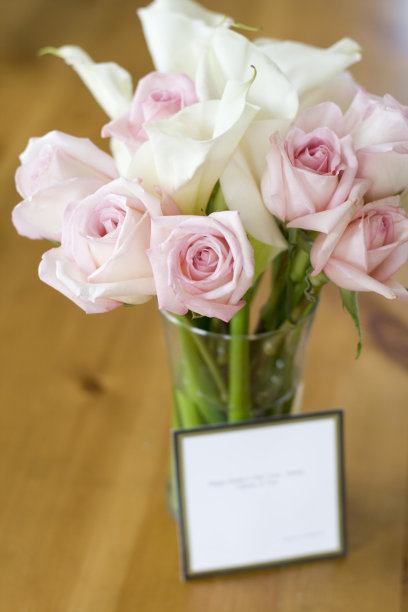 花在花瓶图片下载