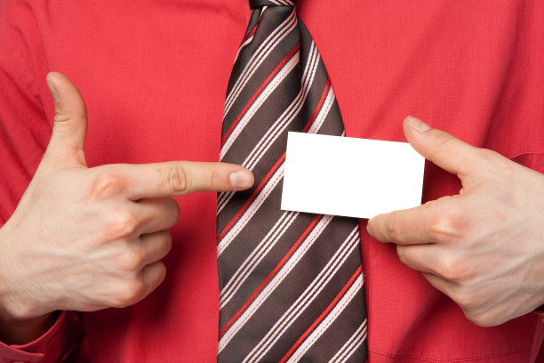 商人手中的名片图片下载