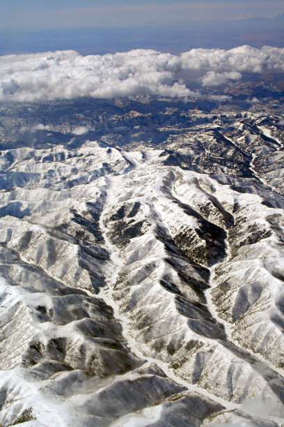 飞越落基山脉图片下载