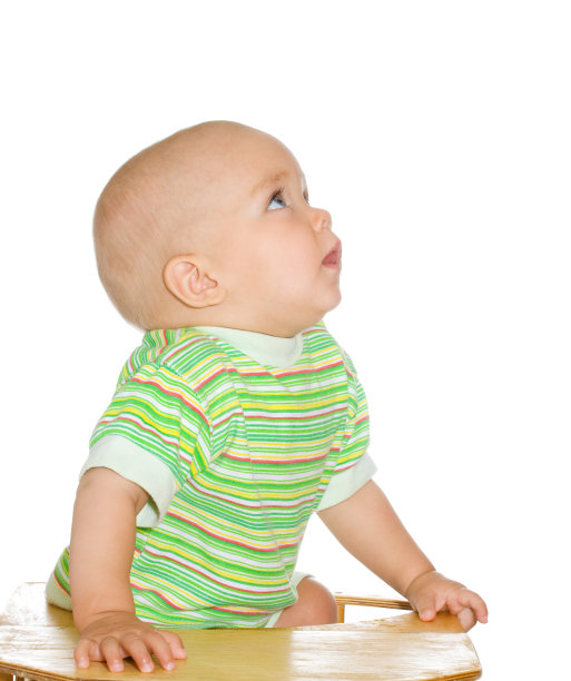 男孩抬头图片下载