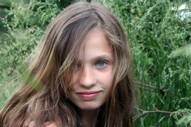 美丽的女孩的脸图片下载