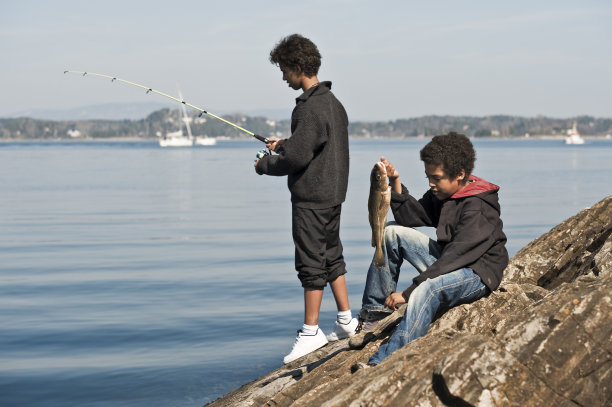 钓鱼图片下载