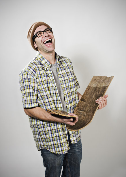 笑的溜冰者图片下载