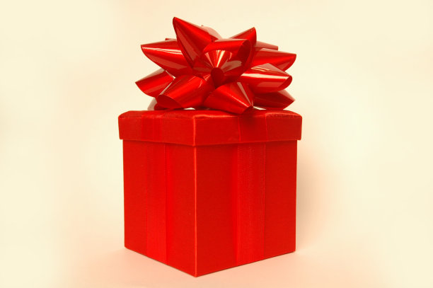 圣诞节和情人节的礼物与红丝带和蝴蝶结图片下载