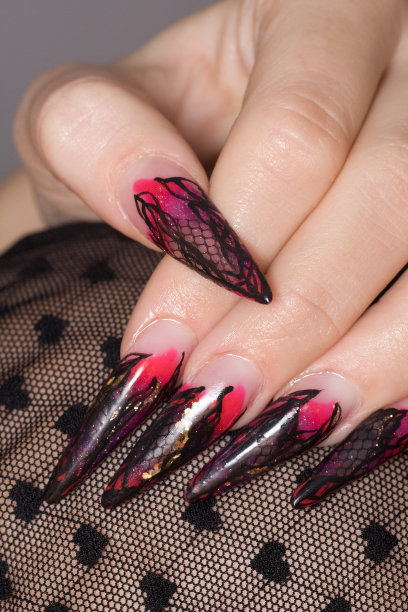 完美的指甲图片下载