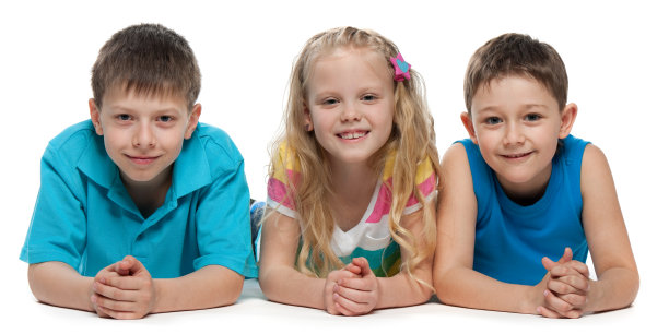 微笑的孩子图片下载