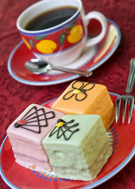 小四女巫咖啡图片下载