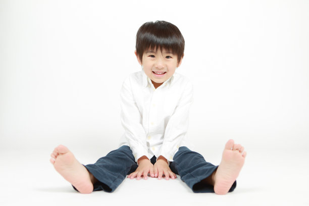 快乐的孩子。图片下载