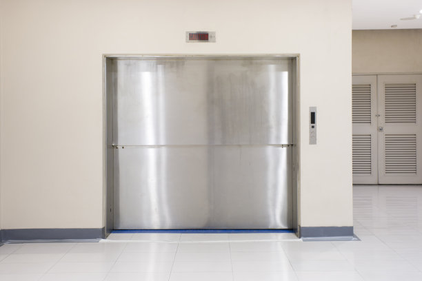 货运电梯门图片下载