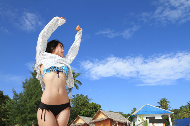 沙滩上的性感图片下载