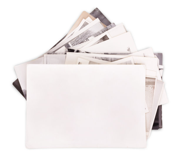 一堆空相框的老照片图片下载