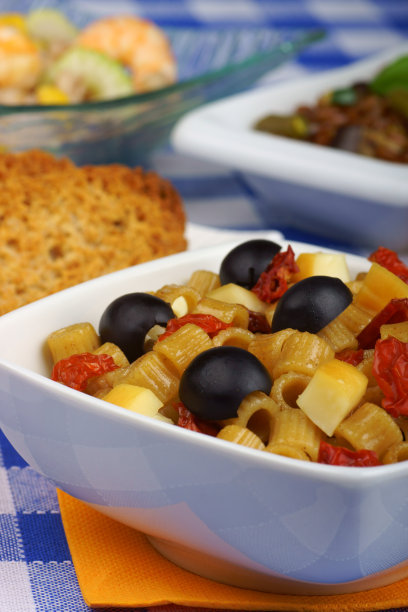 夏日意面沙拉图片下载